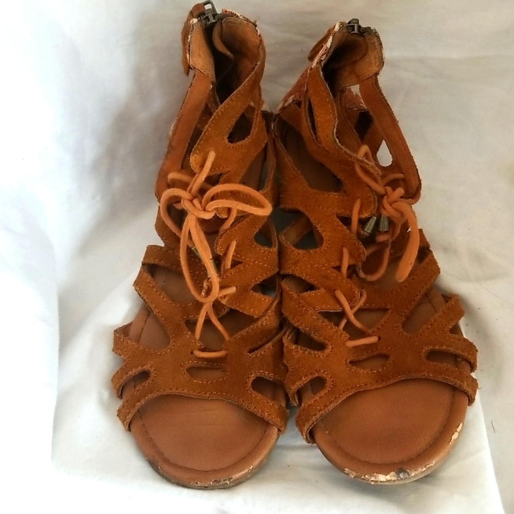 Minnetonka womens brown suede leather lace up sandal size 6 - Picture 6 of 7